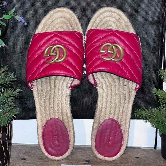 Gucci: GG Marmont Sandals Pilar Leather Espadrille Double Logo Sliders - Picture 3 of 15